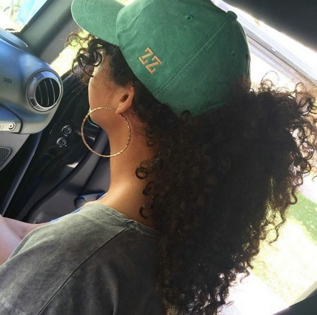 Natural color afro puff kinky curly drawstring ponytail human hair extensions remy hair queue de cheval natural curly kinky ponytail
Natural color afro puff kinky curly drawstring ponytail human hair extensions remy hair queue de cheval natural curly kinky ponytail