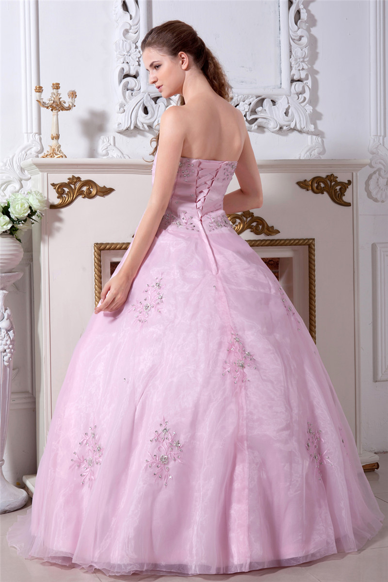 2017 Princess Pink Embroidery Ball Gown Quinceanera Dresses with Beading Sequin Plus Size Sweet 16 Dress Vestido Debutante Gowns BQ68