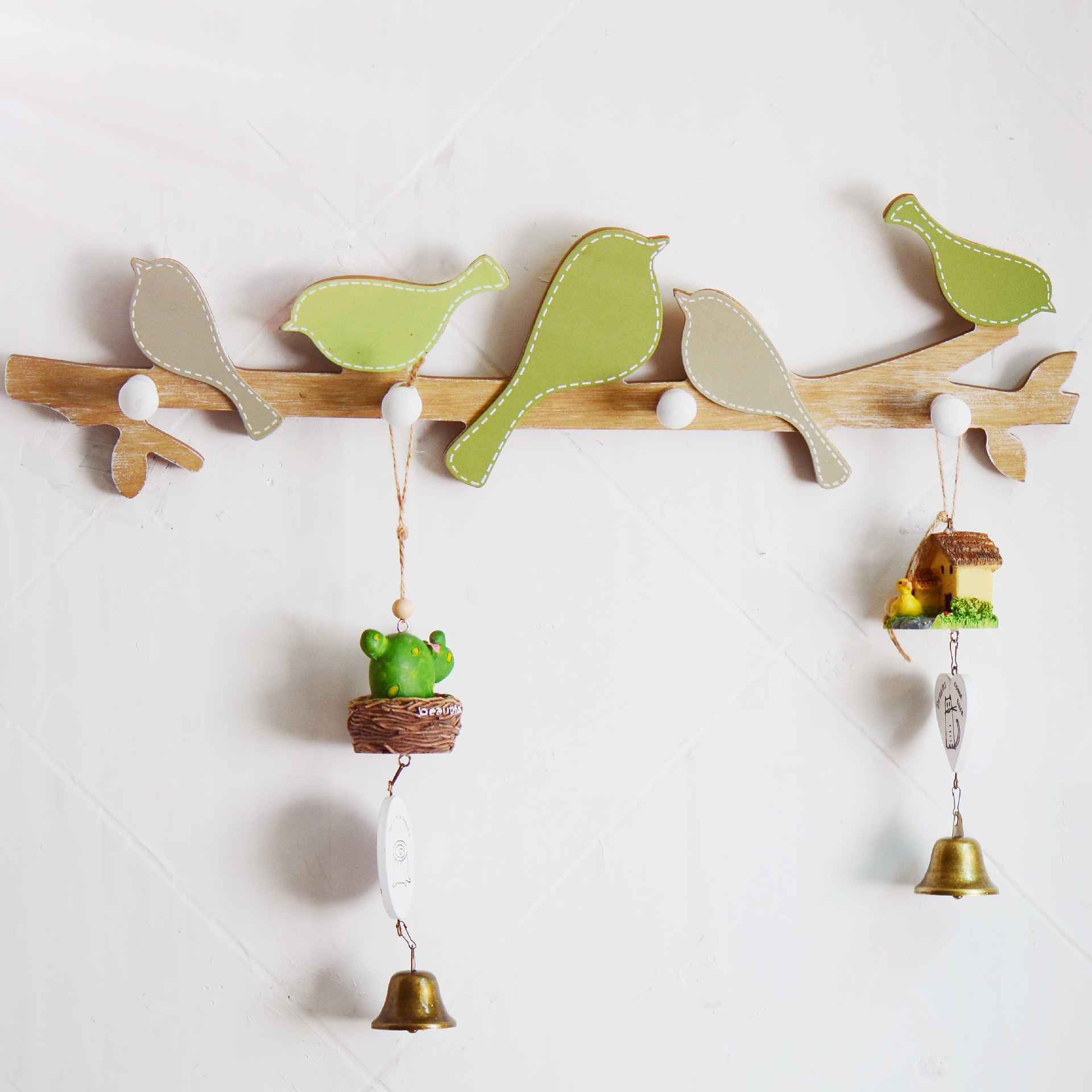 Wooden clothes hanger hooks Coat hangers wooden hangers birds wall hanger hooks wall decoration craft gifts 18.9 x 5.11 inch
Wooden clothes hanger hooks Coat hangers wooden hangers birds wall hanger hooks wall decoration craft gifts 18.9 x 5.11 inch