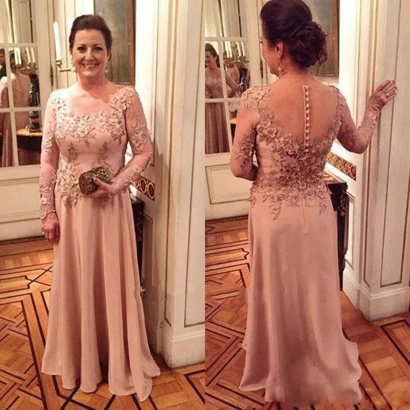 Lace Appliqued Mother Of The Bride Dresses With Long Sleeves Sheer Bateau Neck Wedding Guest Dress Floor Length Plus Size Evening Gowns
Lace Appliqued Mother Of The Bride Dresses With Long Sleeves Sheer Bateau Neck Wedding Guest Dress Floor Length Plus Size Evening Gowns