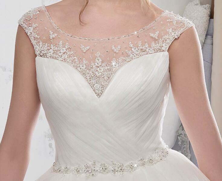 Ivory Ball Gown Wedding dresses vestido de novia Stunning Bridal Gowns Sheer with Beading Applique Bridal Gowns Custom Made Plus Size
