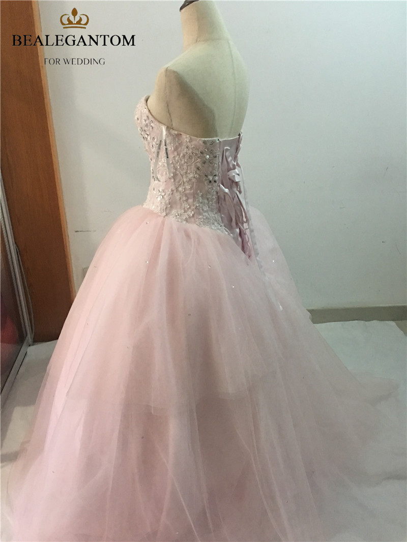 2017 Sexy Pink Sweetheart Crystal Ball Gown Quinceanera Dresses with Appliques Tulle Plus Size Sweet 16 Dresses Vestido Debutante Gowns BQ36