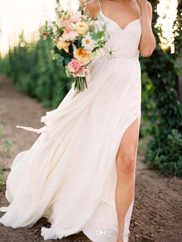 Sexy Backless Boho Chiffon Beach 2017 Spaghetti Sweetheart Bridal Dresses Bohemian Country Wedding Gowns Side Split 0510
