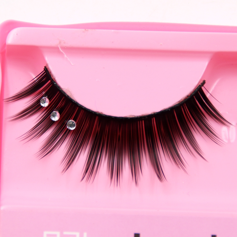 New Lengthening Comfort False Eyelashes Makeup Thick False Eyelashes Crystal Fashion Exaggerated Stage False Eyelashes
New Lengthening Comfort False Eyelashes Makeup Thick False Eyelashes Crystal Fashion Exaggerated Stage False Eyelashes