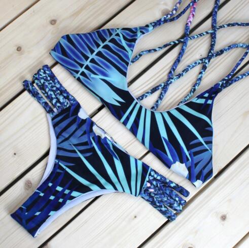 2017 new arrival Bkini fashion Lady plant flowers print Bikini Set sexy Swimsuit Triangle two pieces bikini set 3 Colors
2017 new arrival Bkini fashion Lady plant flowers print Bikini Set sexy Swimsuit Triangle two pieces bikini set 3 Colors