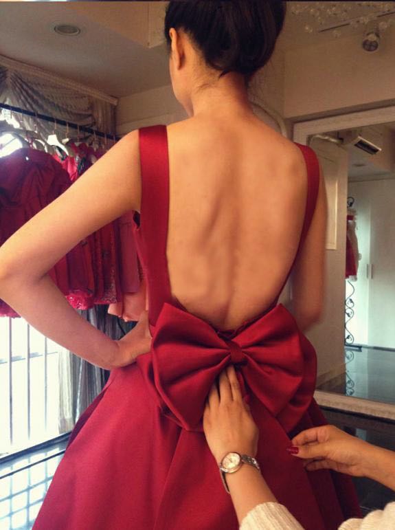 2023 Red Tea Length Satin Prom Dress Open Back With Bow Plus Size Square Neck A-line Straps Formal Evening Gowns Custom Made