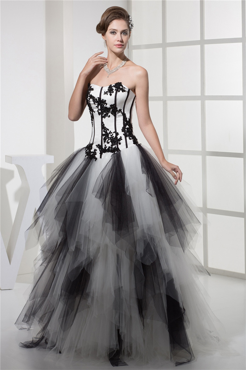 Appliques Ball Gown Quinceanera Dresses with Tulle Plus Size Sweet 16 Dress Vestido Debutante Gowns BQ71