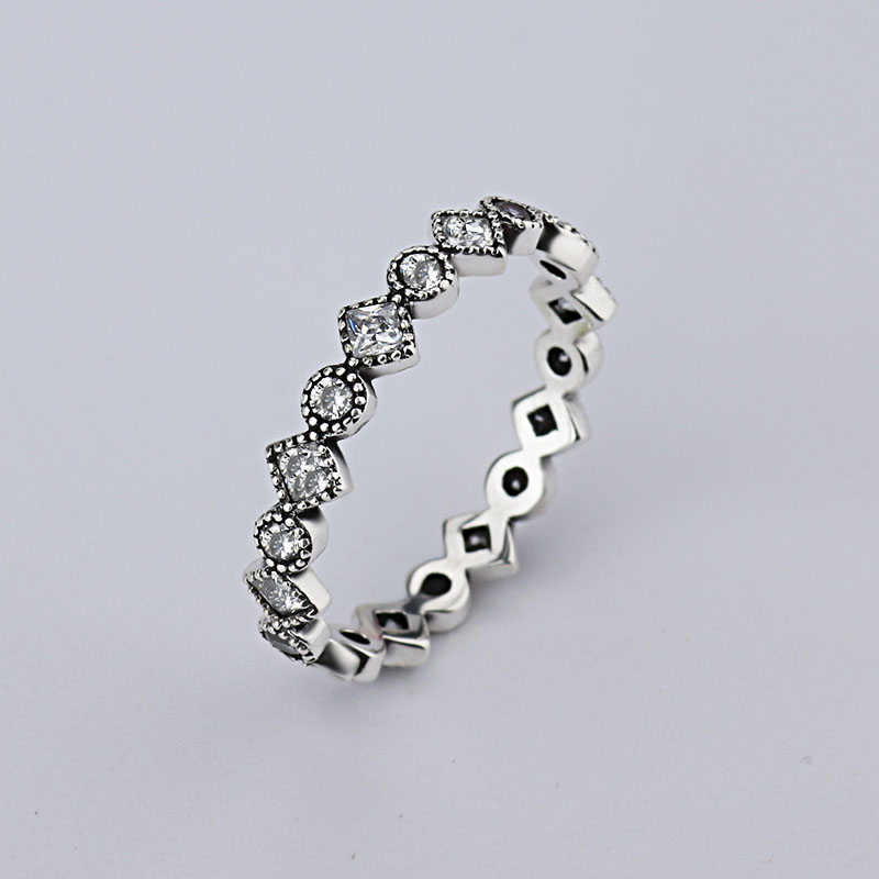 wholesale new Retro diamond 925 Silver Signature Pave Round Ring Fit Pandora Cubic Zirconia Anniversary Jewelry for Women
wholesale new Retro diamond 925 Silver Signature Pave Round Ring Fit Pandora Cubic Zirconia Anniversary Jewelry for Women