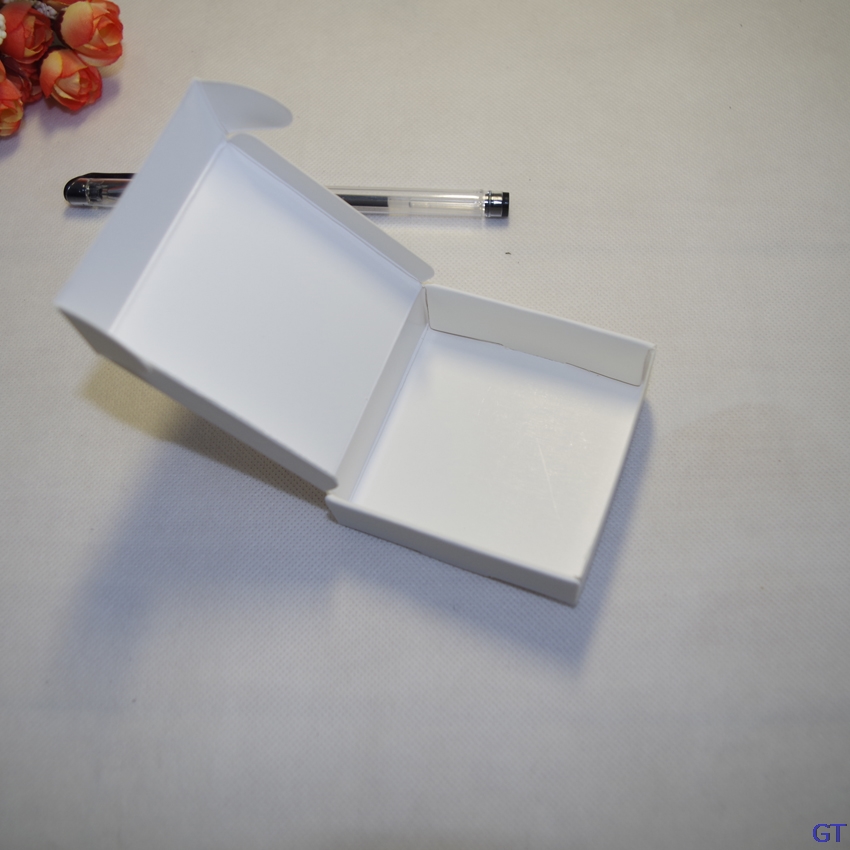 100pcs/lot White color flat folding Gift Packaging Kraft Paper Box Event Party Wedding Candy Chocolate DIY handmade Soap Packing box
100pcs/lot White color flat folding Gift Packaging Kraft Paper Box Event Party Wedding Candy Chocolate DIY handmade Soap Packing box