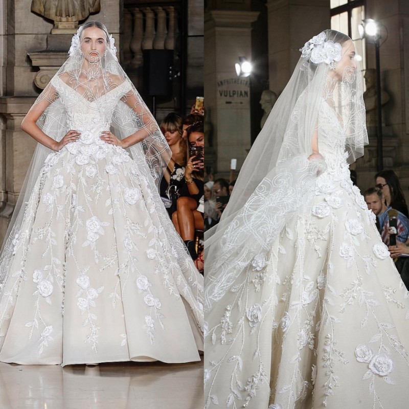 Vintage Princess Wedding Dress With Appliqued Handmade Flower Off Shoulder Sweep Train Custom Made Luxury Wedding Dresses Ball Gowns
