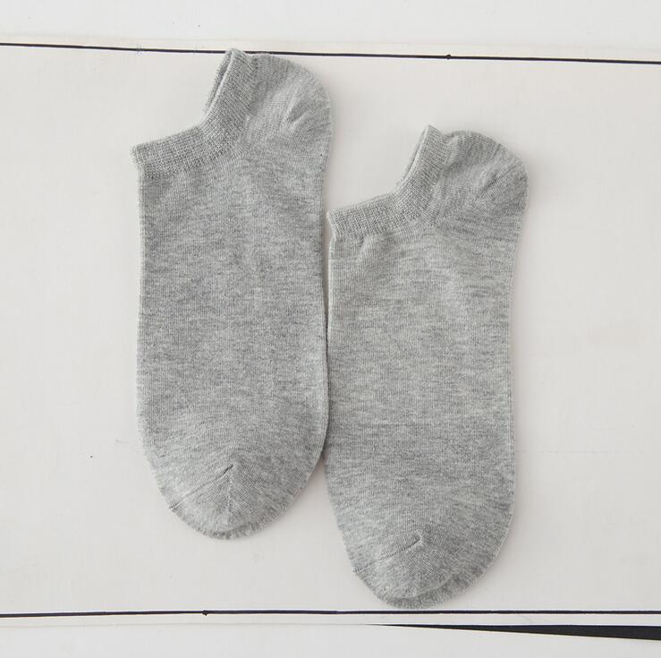 High quality Summer shallow mouth Men's Socks invisible cotton sports solid color bean sock NW037