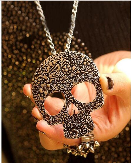 N161 Fashion Gothic Lovely Skull Necklace Jewelry Wholesale! Free Shipping