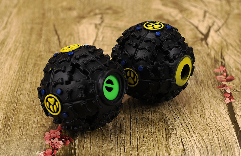 Toys leakage Food Ball sound toy ball Dog Cat Squeaky Chews Puppy Squeaker Sound Pet Supplies Play