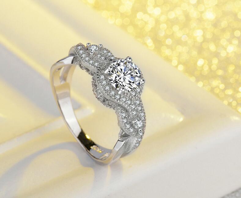 2017 New Wholesale Luxury Jewelry 925 Sterling Silver White Topaz CZ Diamond SONA Gemstones Women Wedding Flower Band Ring Gift Size 4-10