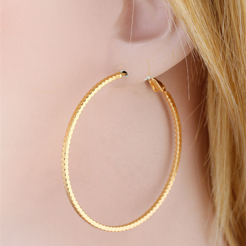 Factory Supply Low Price High Quality Earrings 18K Yellow /White/Rose Gold Plated Slim Circle Earrings Hoops for Women