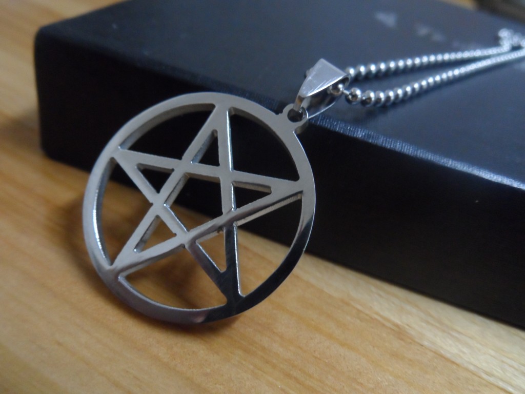 Choose style Lot 5pcs in bulk wholesale Stainless steel Inverted pentagram satanic worship Pendant Charms Silver Tone High Polished men
