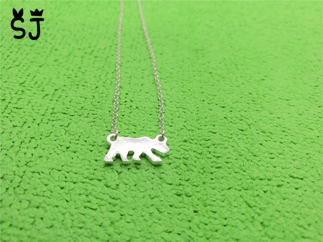 10PCS- N006 Tiny Gold Silver Polar Bear Necklaces Thin Bruin Necklace White Sea Bear Necklace USA California Cali Bear Necklaces