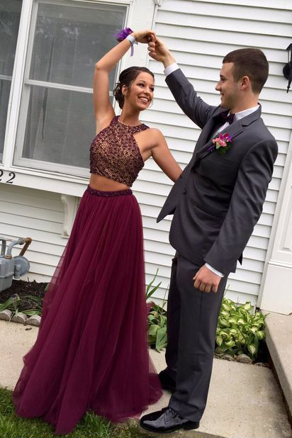 Burgundy Prom Dresses Two Pieces Sequins Beads Tulle Wine Red Formal Evening Gowns Wear Long Party Dress Cheap Vestido De Festa