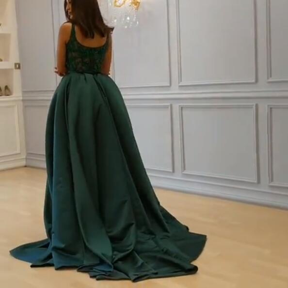 Hunter Green Split Formal Dresses Evening Wear With Detachable Train Beaded Scoop Neckline Overskirt Evening Gowns Sweep Train Prom Dress