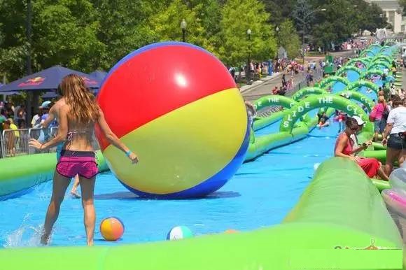 city water slide Pipe Extreme large outdoor inflatable recreation 15 M long playing in summer
city water slide Pipe Extreme large outdoor inflatable recreation 15 M long playing in summer