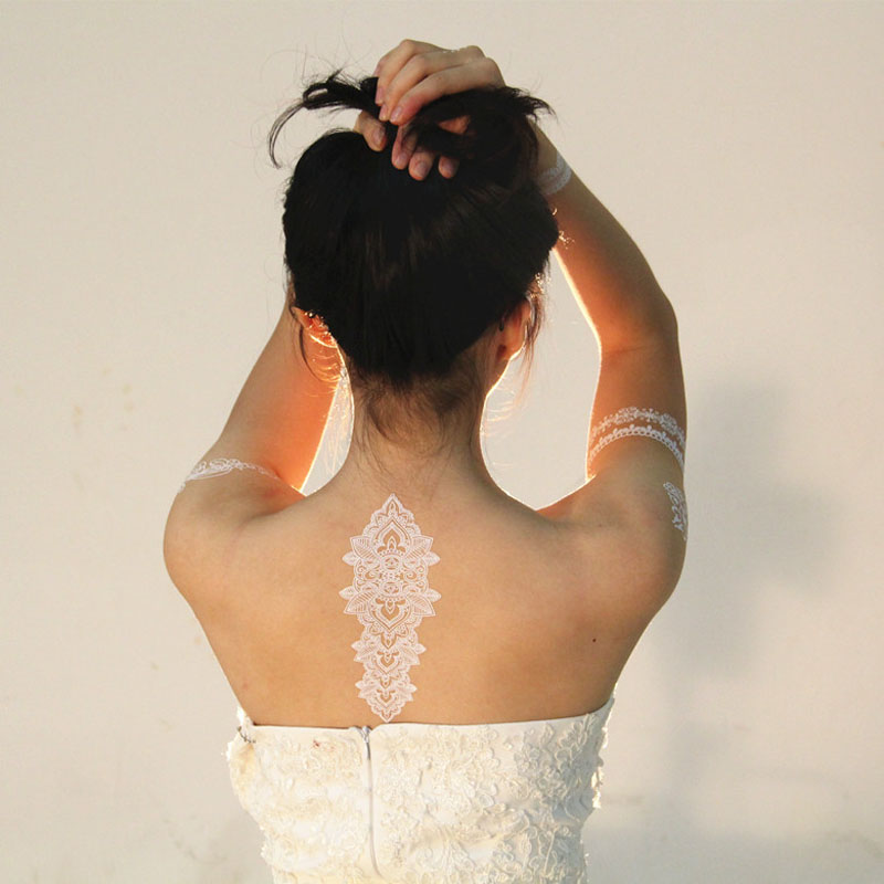 Flash Waterproof Tattoo Women White Temporary Tattoos Henna Lace tattoos Flower Totem Wedding Bridal Temporary Tattoo Sticker ZA2315