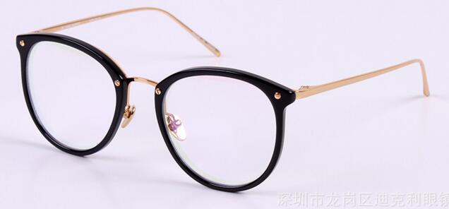 The new LINDA FARROW spectacle frame round flat box using the LFL restoring ancient ways men and women / 251/2 glass frame, Black
The new LINDA FARROW spectacle frame round flat box using the LFL restoring ancient ways men and women / 251/2 glass frame, Black