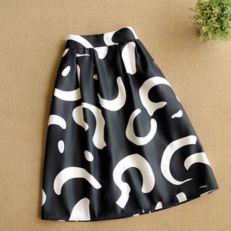 Wholesale- JLZXSY Womens Hepburn Black white Contrast Color Print Elastic Waist Pleated A-Line Swing Flared Midi Skirt