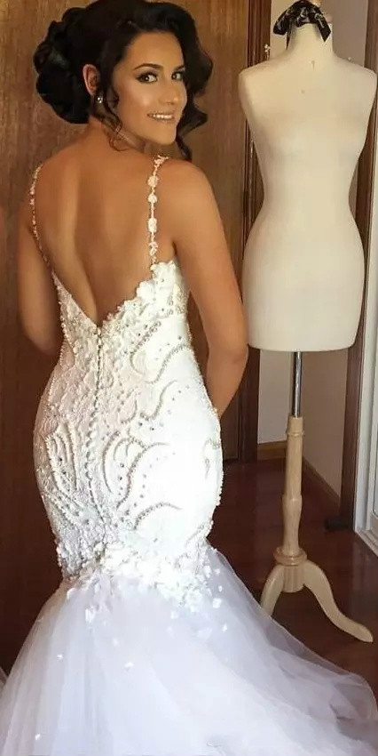 Princess Mermaid Wedding Dresses With Major Pearls Beads Sequins Appliques Sexy Backless Wedding Gowns Covered Buttons Luxury Bridal Dress