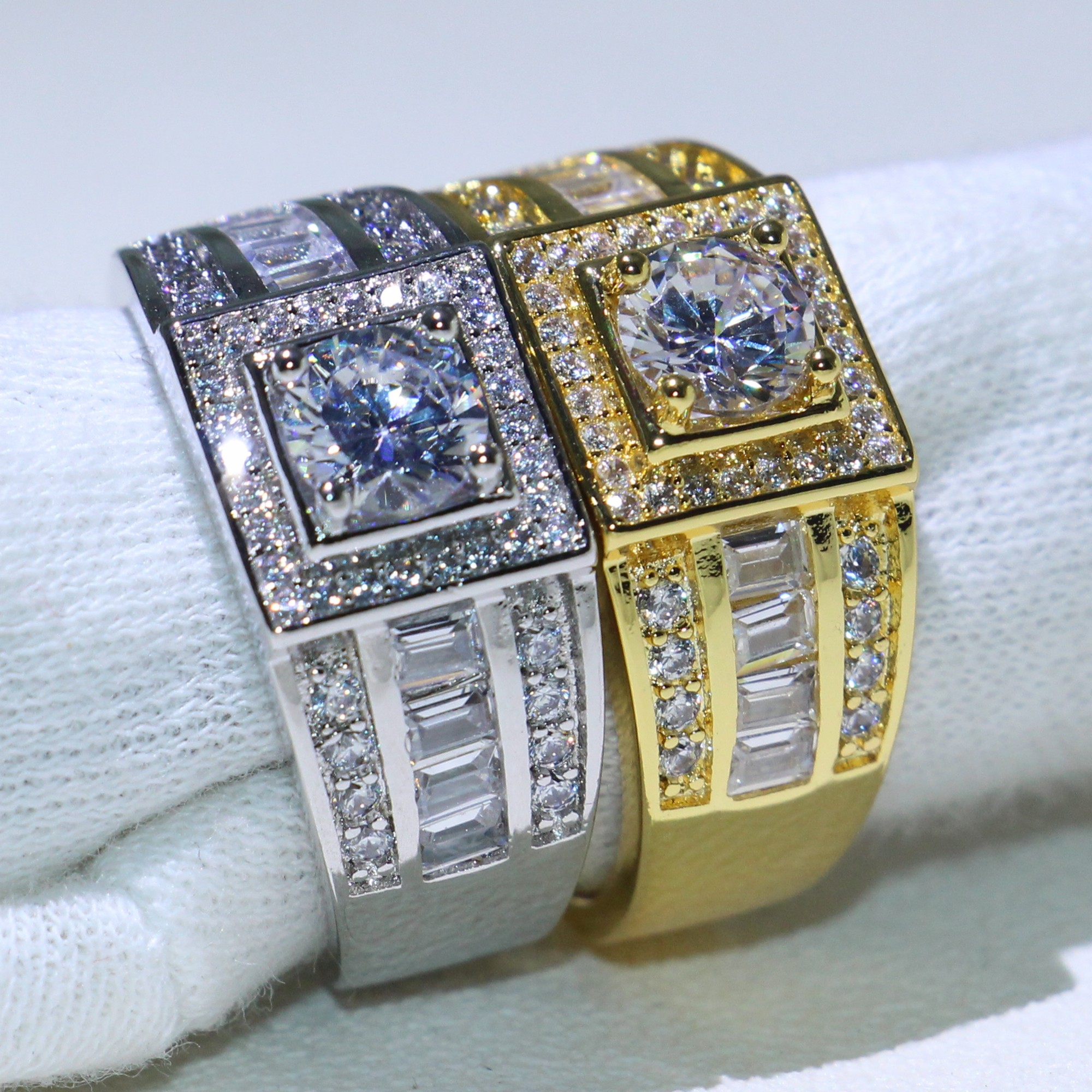 New Arrival Original Desgin Hot Sale Luxury Jewelry 10KT White&Gold Filled Round Cut White Topaz CZ Diamond Gemstones Men Ring Gift box