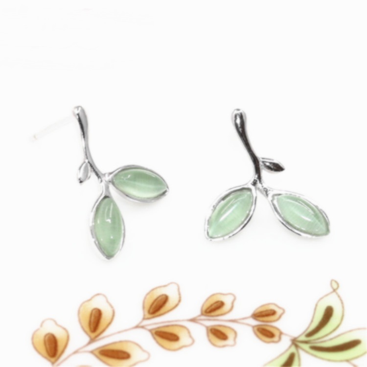 Brand new 925 sterling silver fashion jewelry cute leaves stud earrings with green aventurine stones for women's gift free shipping