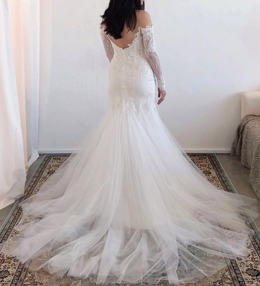 2019 Mermaid Wedding Dresses Off The Shoulder Lace Appliques Beads Backless Long Sleeve Bridal Gowns Country Plus Size Wedding Dress