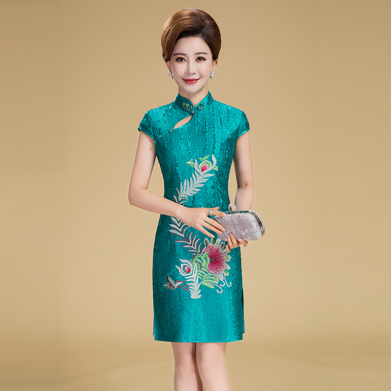 Women Summer stand collar Vintage Dress Floral embroidered Chinese Style silk Retro Dress Party elegant Feminino Vestidos
Women Summer stand collar Vintage Dress Floral embroidered Chinese Style silk Retro Dress Party elegant Feminino Vestidos