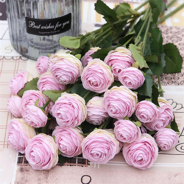 One Silk Tea Rose Flower (3 heads/piece) Simulation Ranunculus Asiaticus for Wedding Centerpieces Home Showcase Decorative Artificial Flowers
One Silk Tea Rose Flower (3 heads/piece) Simulation Ranunculus Asiaticus for Wedding Centerpieces Home Showcase Decorative Artificial Flowers