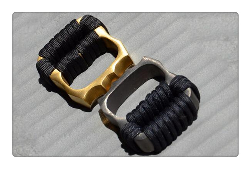 Wholesale Tied rope Thick Brass knuckles Knuckle dusters Belt Buckle Supplies, Color
Wholesale Tied rope Thick Brass knuckles Knuckle dusters Belt Buckle Supplies, Color