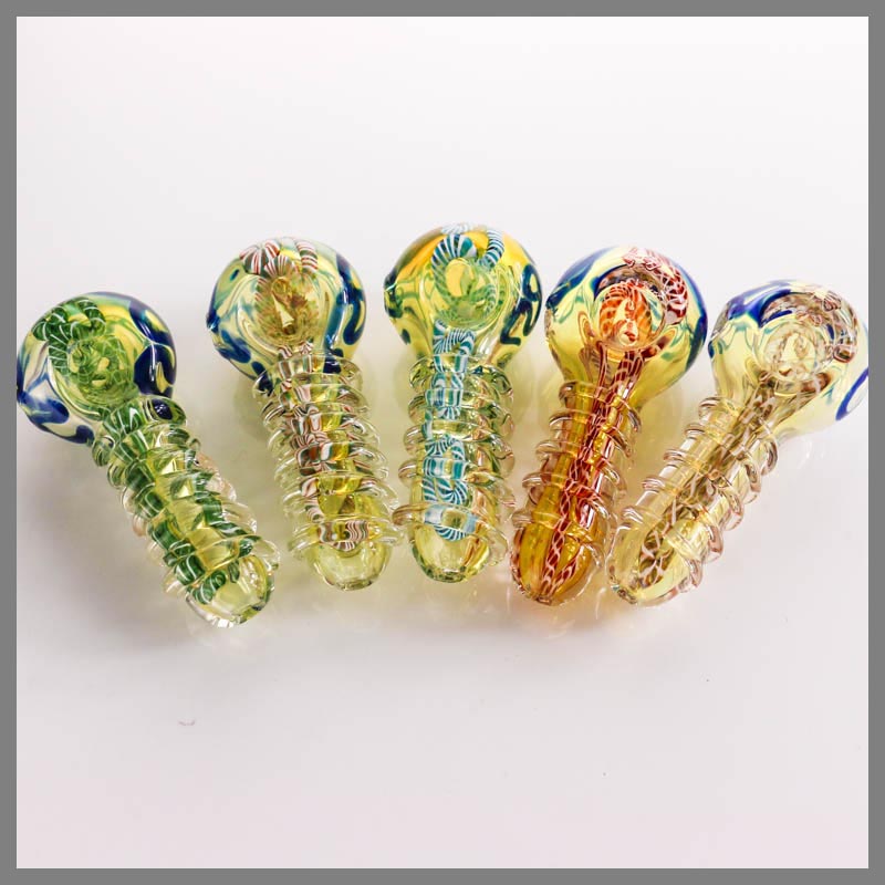 WHORL COLOR GLASS PIPE glass smoking spoon glass smoking Pipes 9.5cm 75g hand pipes NEW design spoon pipes
WHORL COLOR GLASS PIPE glass smoking spoon glass smoking Pipes 9.5cm 75g hand pipes NEW design spoon pipes