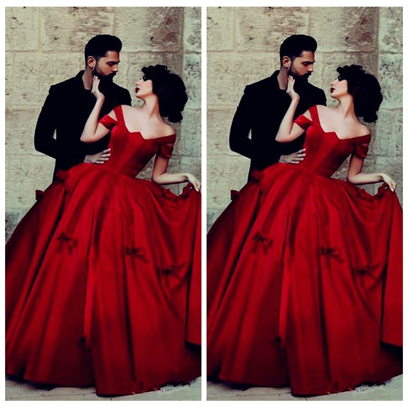 Middle East Ball Gown Prom Dresses Vintage RETRO 2021 Floor Length Custom With Bow Vestidos De Evening Party Gowns Pleated, Gold
Middle East Ball Gown Prom Dresses Vintage RETRO 2021 Floor Length Custom With Bow Vestidos De Evening Party Gowns Pleated, Gold