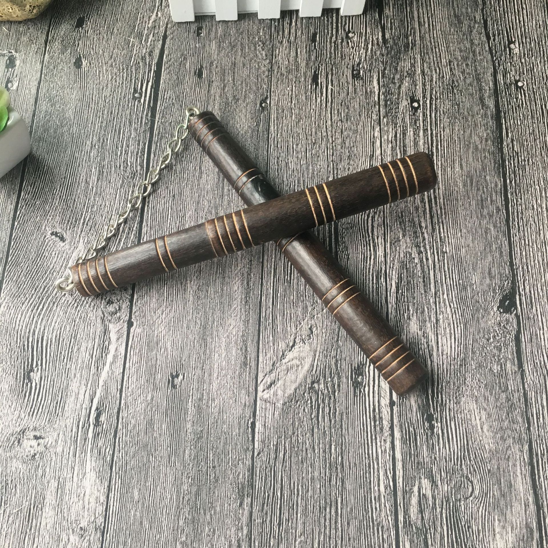 Large Small Wooden Nunchaku Nunchakus Bruce Lee Kung Fu Nunchaku Performance Practice Free Shipping
Large Small Wooden Nunchaku Nunchakus Bruce Lee Kung Fu Nunchaku Performance Practice Free Shipping