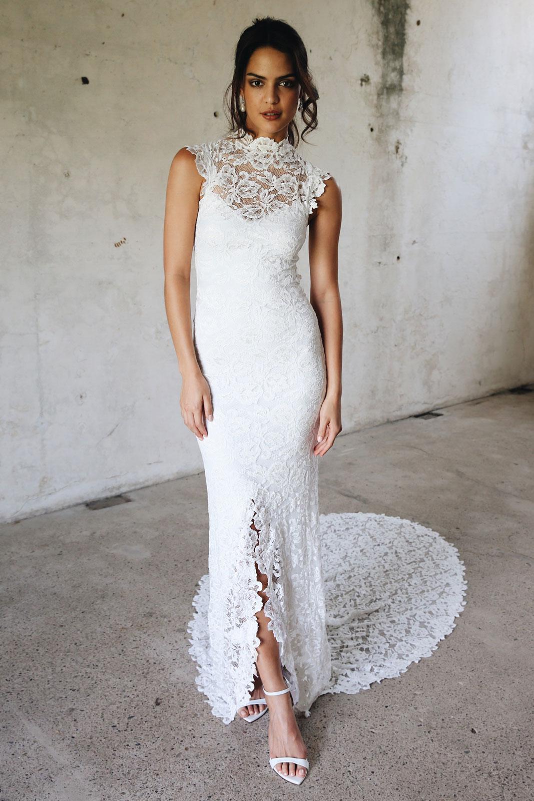 2019 Country Wedding Dresses High Neck Front Split Lace Sexy Mermaid Wedding Dress robe de mariée Sweep Train Plus Size Bridal Gowns Garden