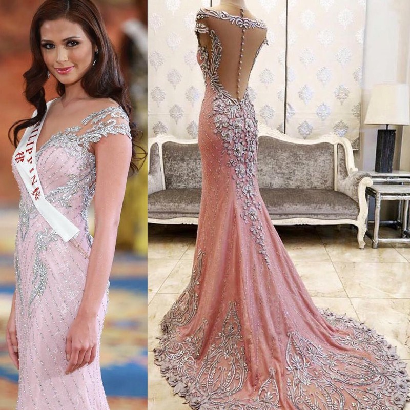 Gorgeous Luxurious Pink Prom Dress Sparkling Crystals Beaded Sheer Neckline Appliques Pageant Dress Fashion Dubai Mermaid Evening Dresses