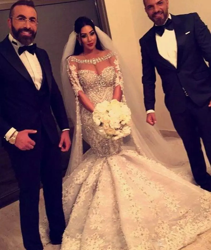 Dubai Arab Beads Crystal Mermaid Wedding Gowns Half Long Sleeves Scoop Neck Country Bridal Dresses Vestido De Novia