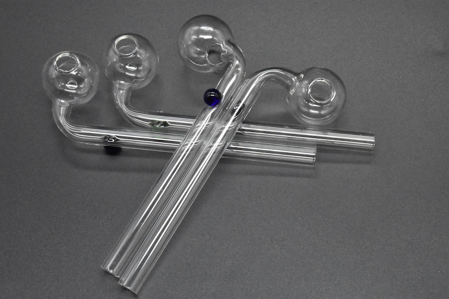 14cm Curved Glass Oil burners Pipes glass dry pipes smoking pipes with different colored glass balancer
14cm Curved Glass Oil burners Pipes glass dry pipes smoking pipes with different colored glass balancer