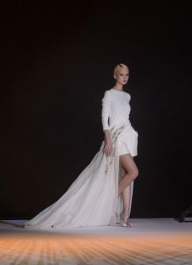 ELIE SAAB Fashion Prom Dress With Long Train Jewel Neck Bling Beaded Crystal Sequins Long Sleeve Evening Gowns Short Pants With Pocket