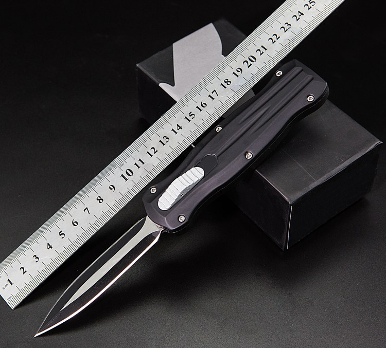 BenchMad Automatic Knives BM B07 Double Action Pocket knife 440c Blade Tactical Outdoor Survival Camping Knives With Original Box
BenchMad Automatic Knives BM B07 Double Action Pocket knife 440c Blade Tactical Outdoor Survival Camping Knives With Original Box