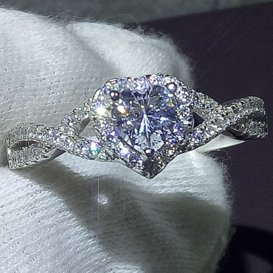 Hot Sale Brand Desgin Cross Wedding Heart Ring For Women Sparkling Jewelry Real 100% 925 Sterling Silver Pave Pear Cut Topaz CZ Diamond