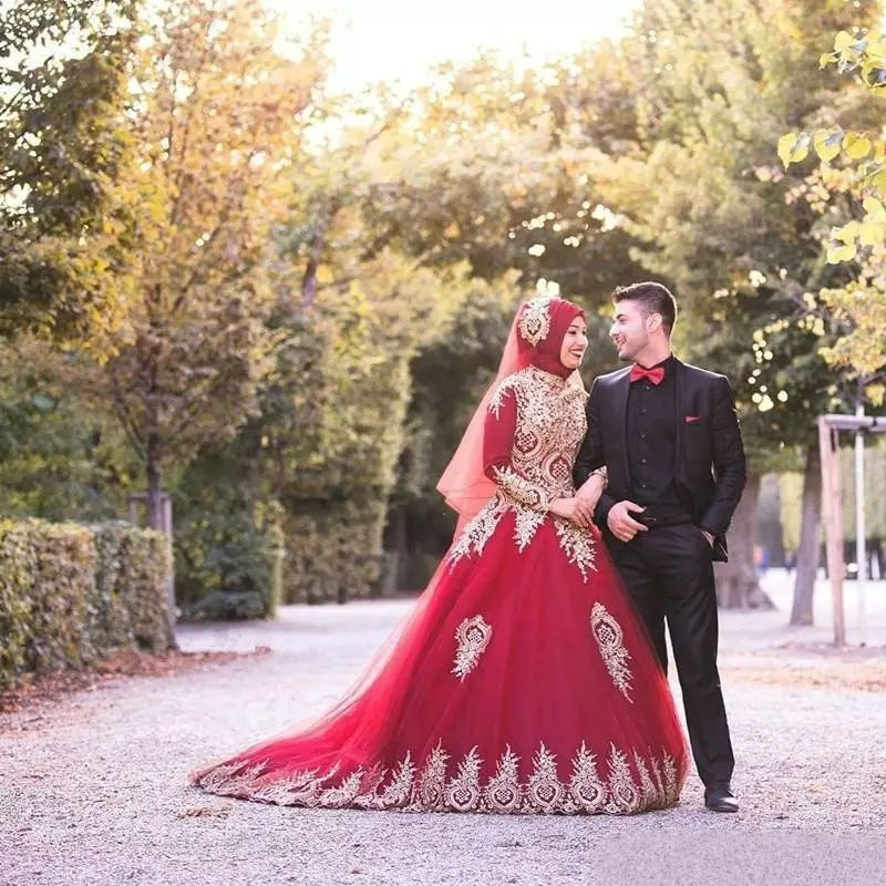 muslim wedding dresses red high collar gold appliques long sleeve tulle vintage bridal gowns plus size wedding dress