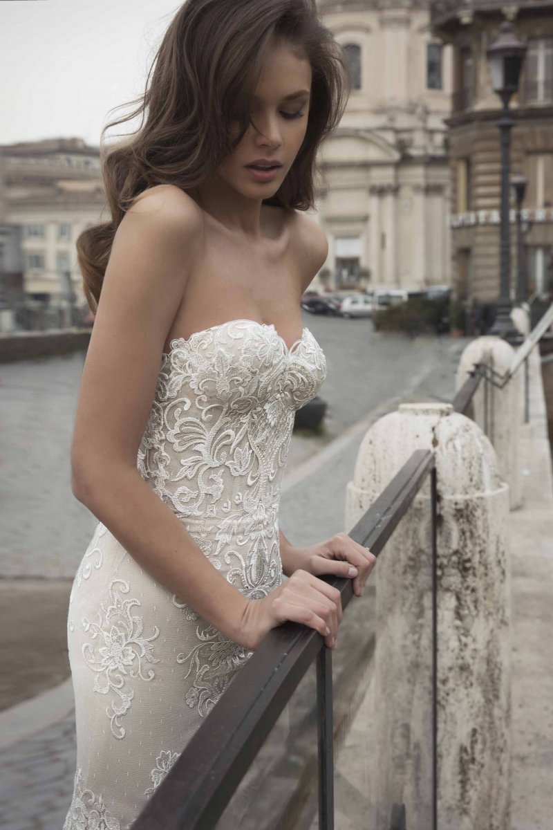 Mermaid Wedding Dresses Sweetheart Ivory Lace Appliques Sweep Train Sexy Backless Beach Wedding Dress Custom Made PLus Size Bridal Gowns