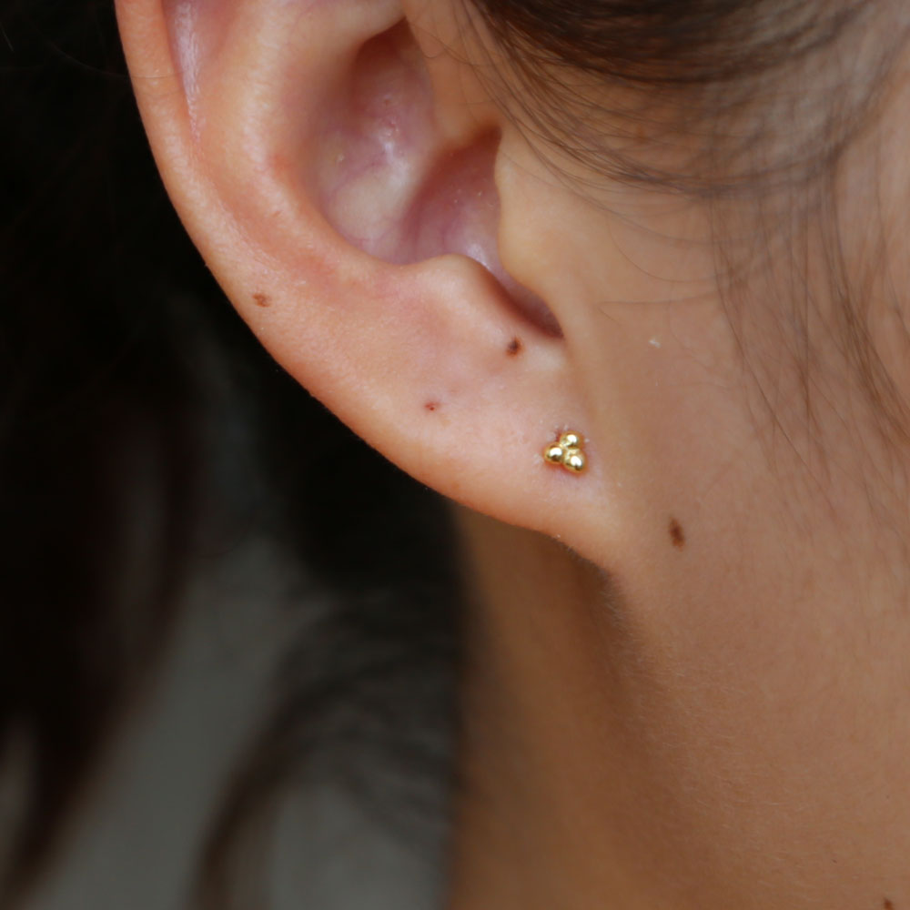 3mm tiny triangle earring for girl women 925 sterling silver minimal minimalist delicate danity simple ear stud jewelry