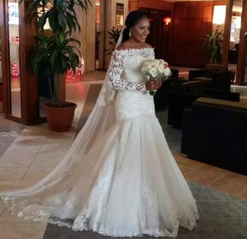 2019 Arabic Plus Size Wedding Dresses sweep train Sheer Neck Long Sleeves Custom Made Bridal Gowns For Country Wedding vestidos de novia, Custom made from color chart
2019 Arabic Plus Size Wedding Dresses sweep train Sheer Neck Long Sleeves Custom Made Bridal Gowns For Country Wedding vestidos de novia, Custom made from color chart