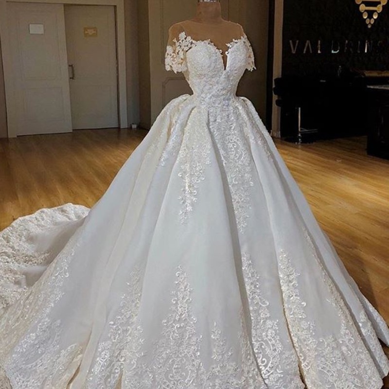 Romantic Bridal Portrait Wedding Dresses Sheer Jewel Neck Short Sleeve Beads Lace Applique Wedding Gown Glamorous Saudi A-Line Wedding Gown, Gold
Romantic Bridal Portrait Wedding Dresses Sheer Jewel Neck Short Sleeve Beads Lace Applique Wedding Gown Glamorous Saudi A-Line Wedding Gown, Gold