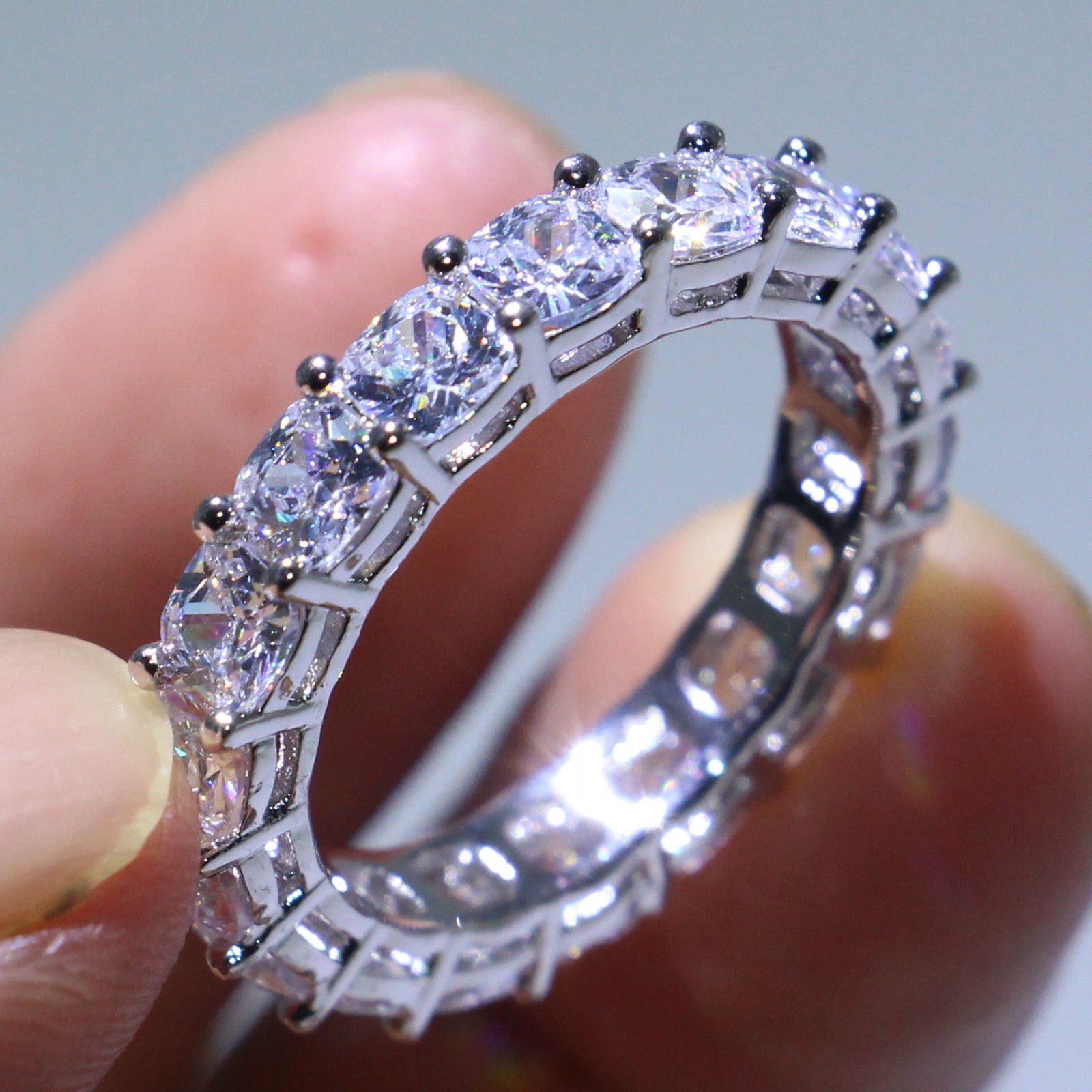 Top Selg Sterg Sier Cushion Cut White Topaz CZ Dia Stackable Eternity Women's Wedding Band Ring 9c93